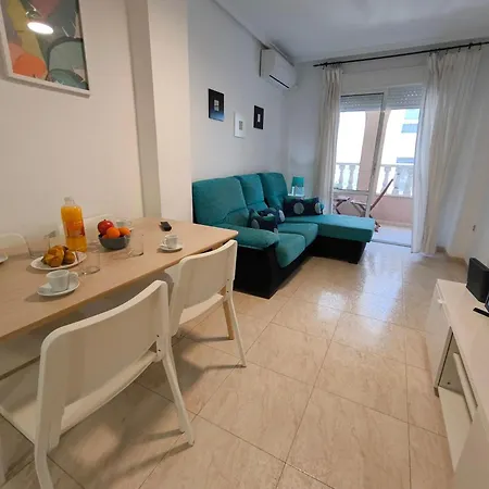 Cozy Apartment In The Central Area Of Torrevieja *
