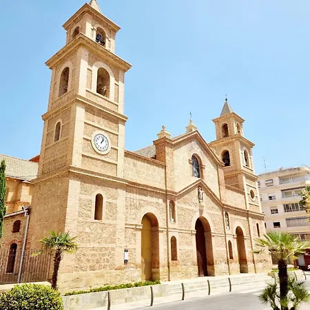 Cozy Apartment In The Central Area Of Torrevieja *
